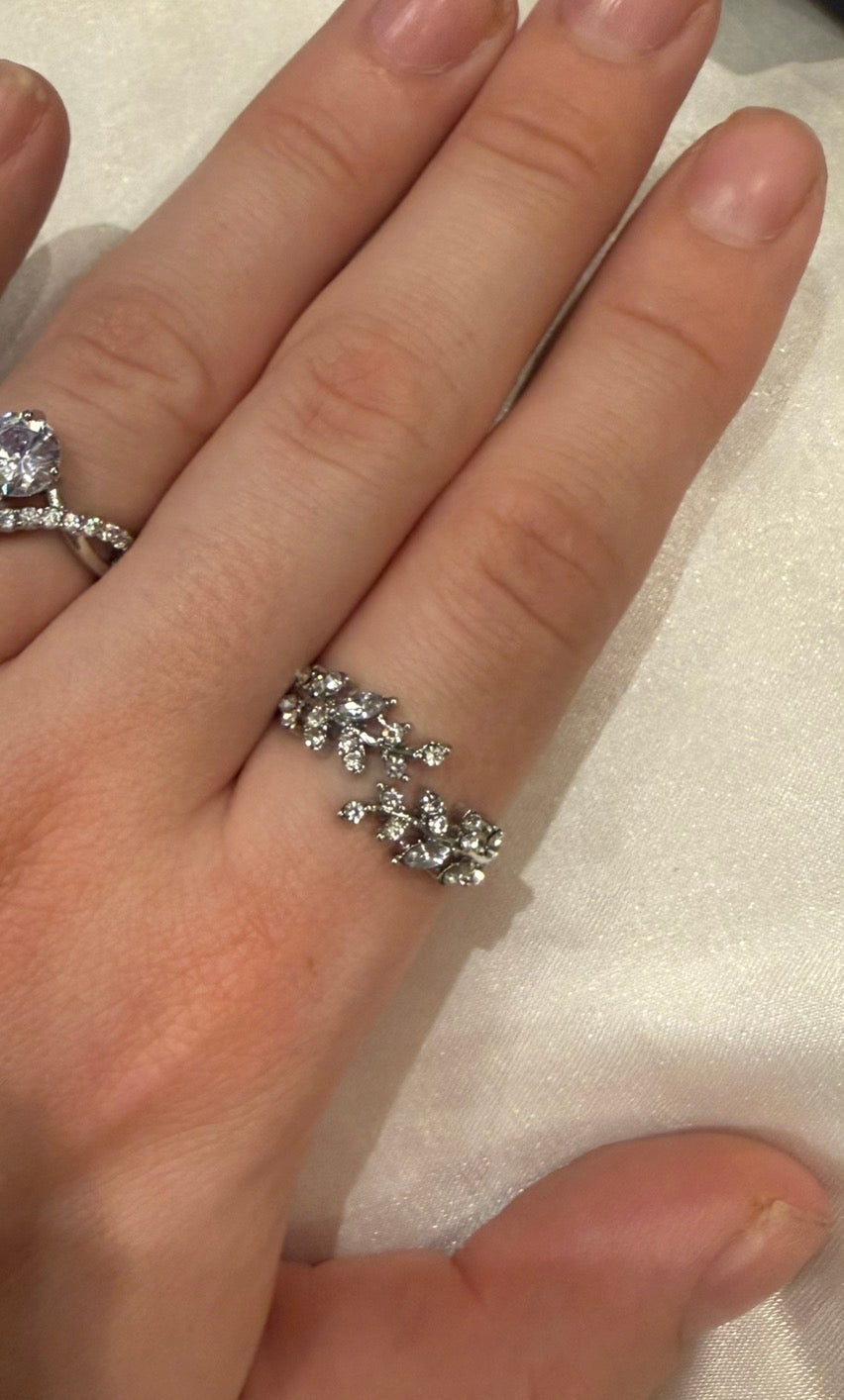 The Eloise Vine Ring